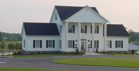 Crooked Tree is an 18-hole golf course close to Greensboro, NC